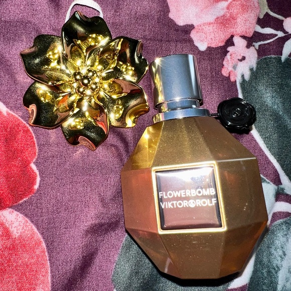 Hardly used- like new Viktor & Ralph Golden - Picture 2 of 6